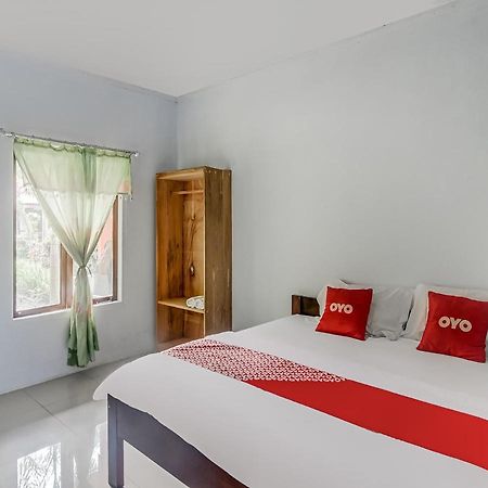 Oyo 90988 Tangkoko Jungle Homestay Rinondoran Dış mekan fotoğraf