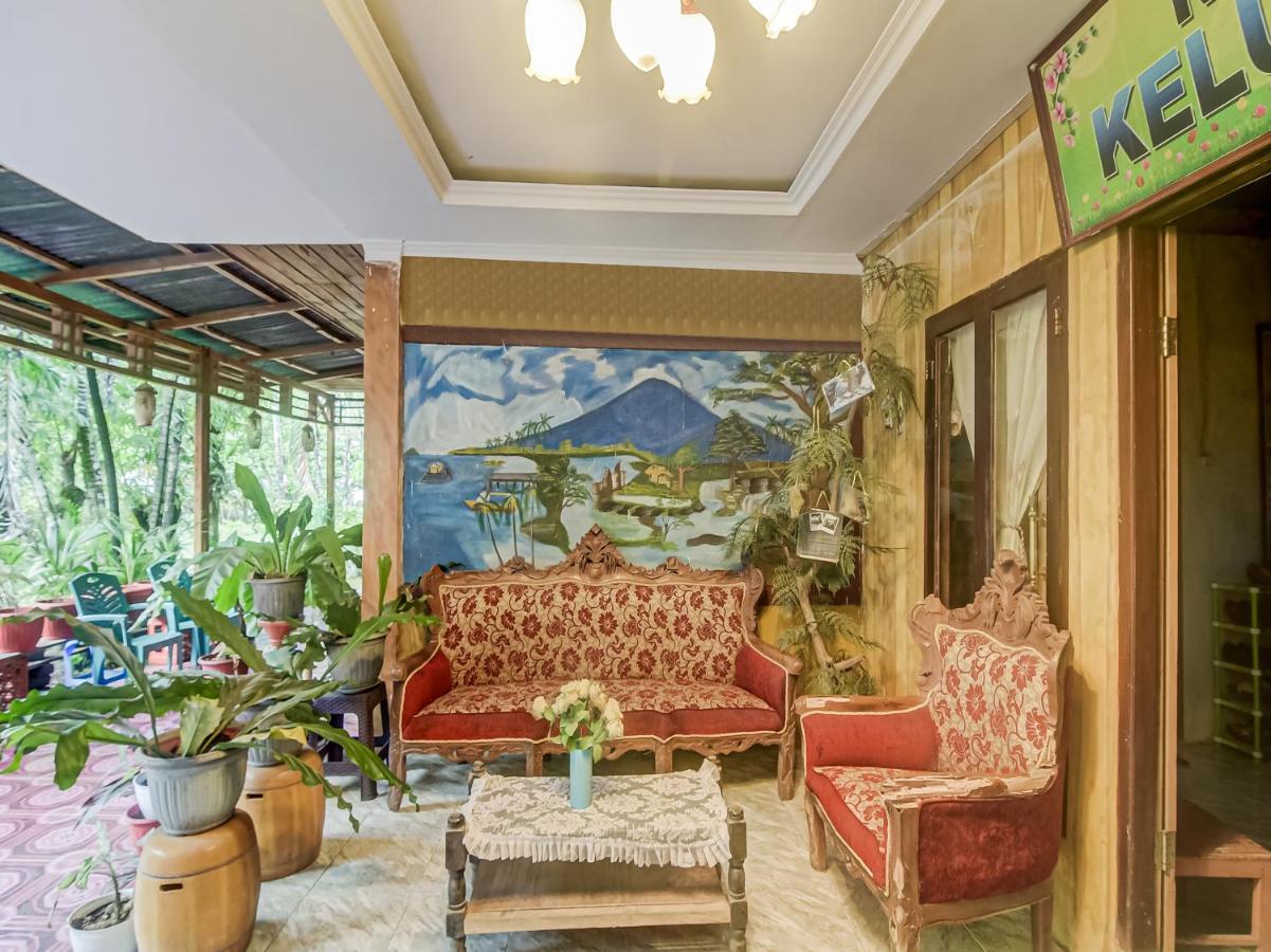 Oyo 90988 Tangkoko Jungle Homestay Rinondoran Dış mekan fotoğraf