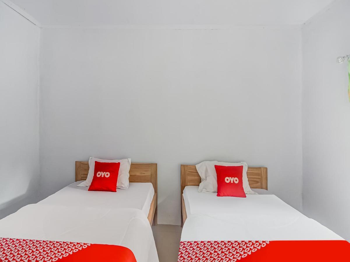 Oyo 90988 Tangkoko Jungle Homestay Rinondoran Dış mekan fotoğraf